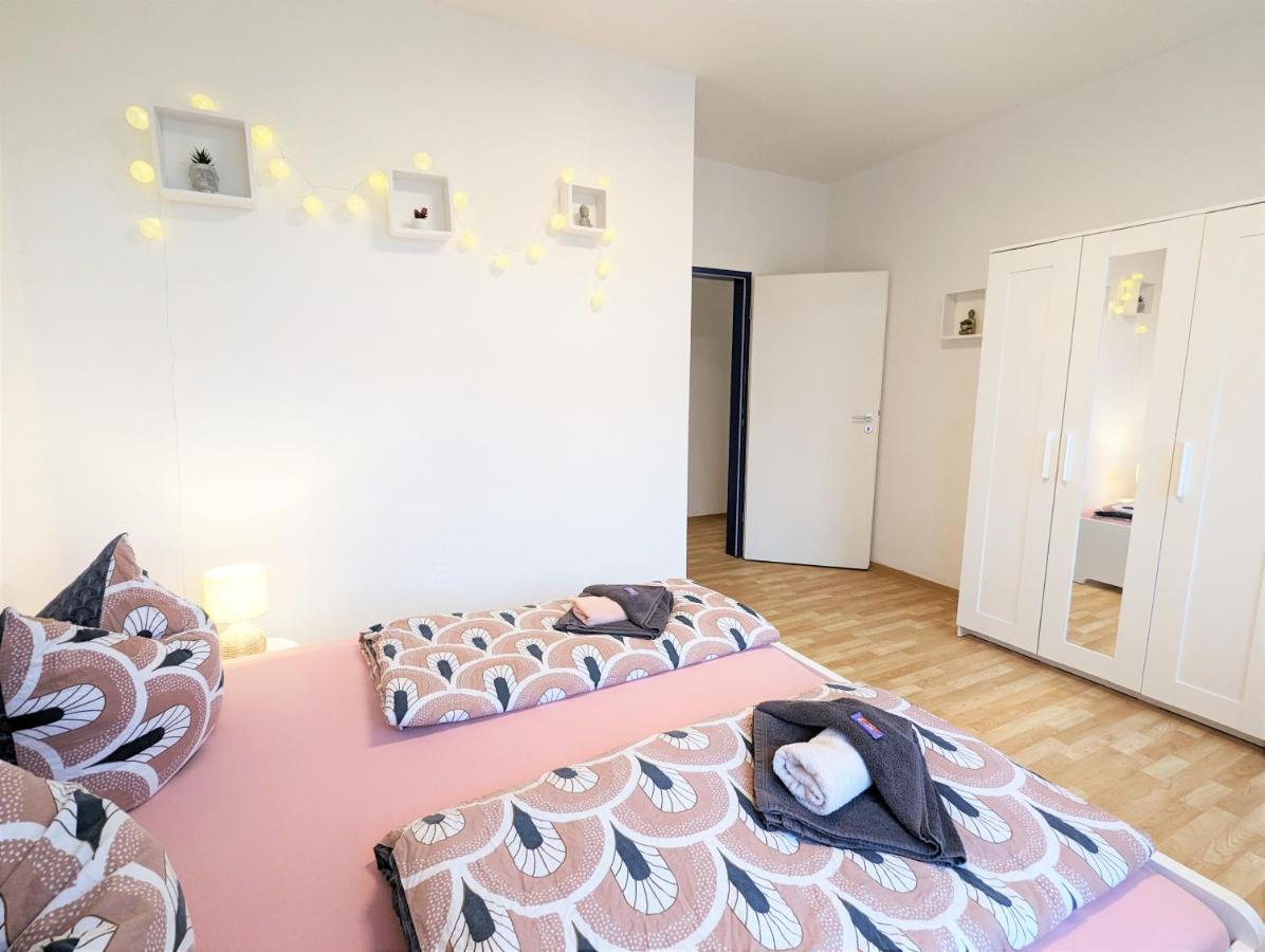 Lichtdurchflutete Helle Wohnung Mit Garten Sauna & Pool - Hw3 Sebnitz Buitenkant foto